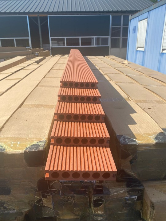 Composiet Vlonderplank Rosewood