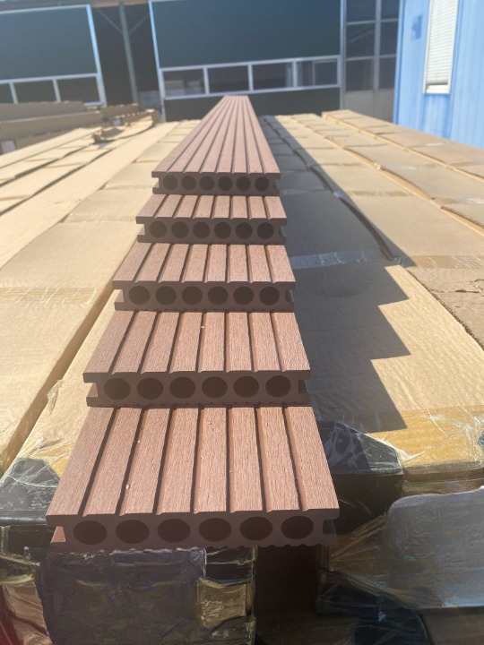 Composiet Vlonderplank Walnut